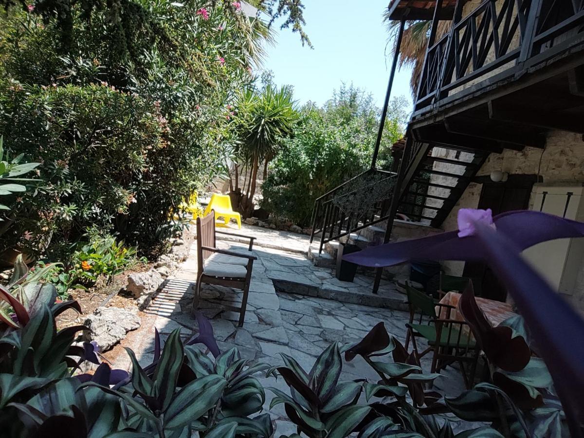 Liakoto Guest House Panayia Exterior foto