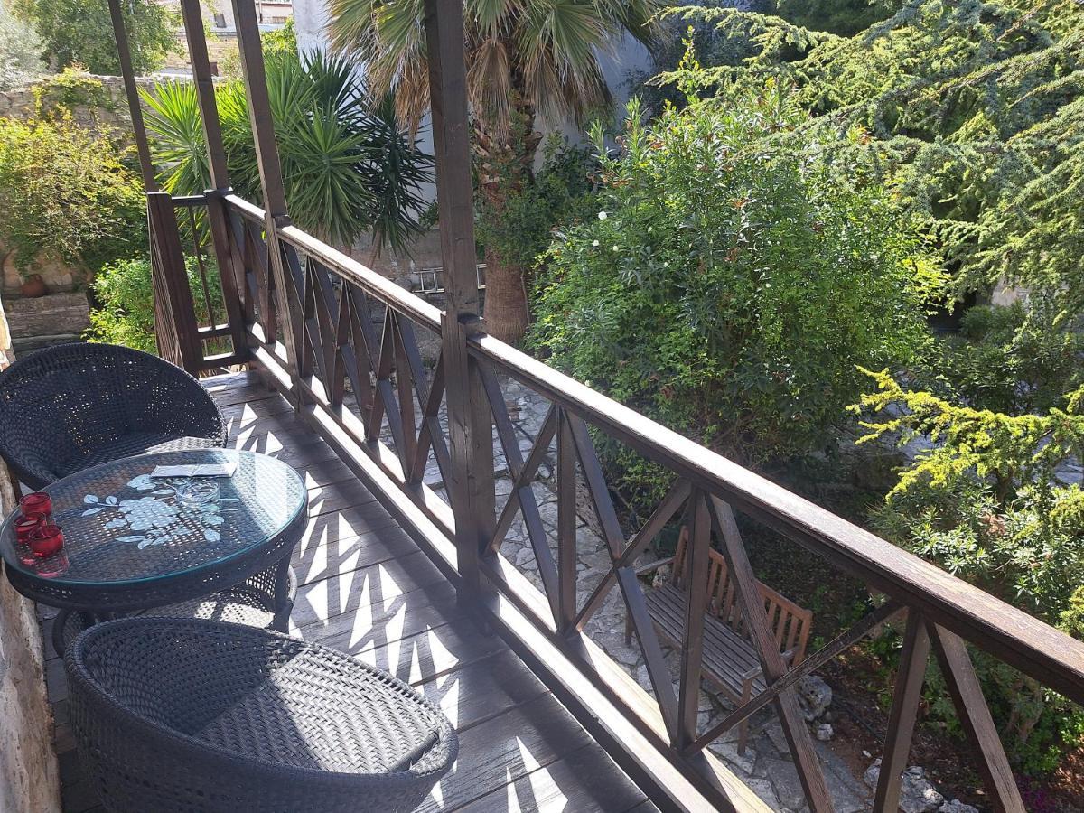 Liakoto Guest House Panayia Exterior foto